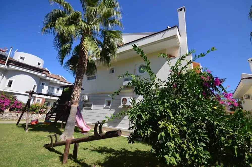 Real estate in Calis